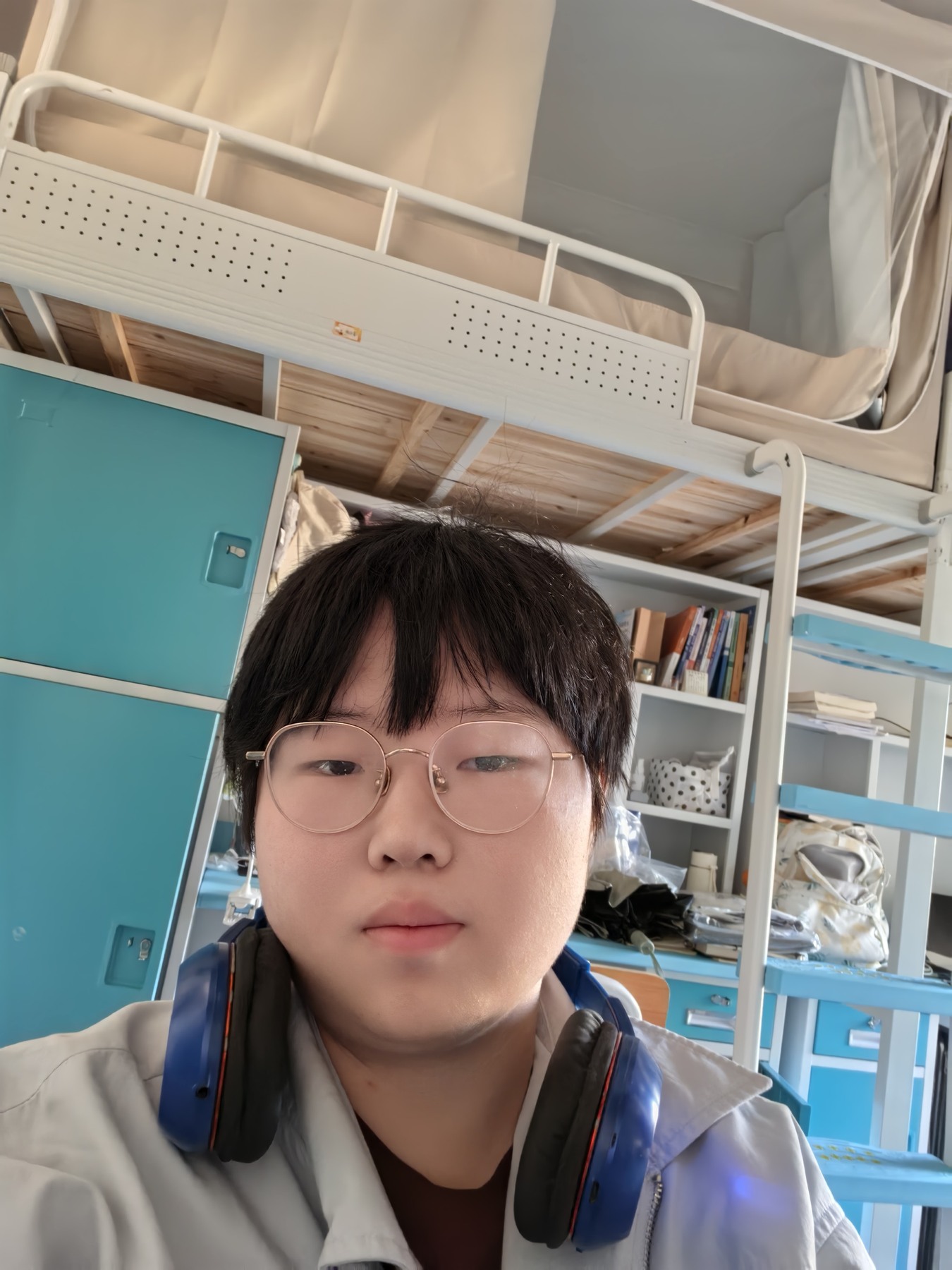 田伊提交的照片